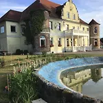 Gutshaus *