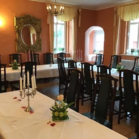 Konukevi Gutshaus *