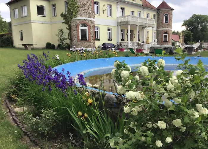 Gutshaus Konukevi Darsikow